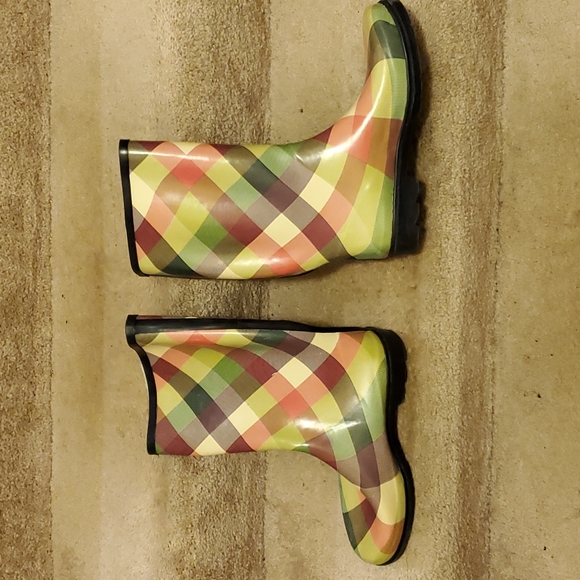 Women's Multi-colored Rainboots - Picture 3 of 6